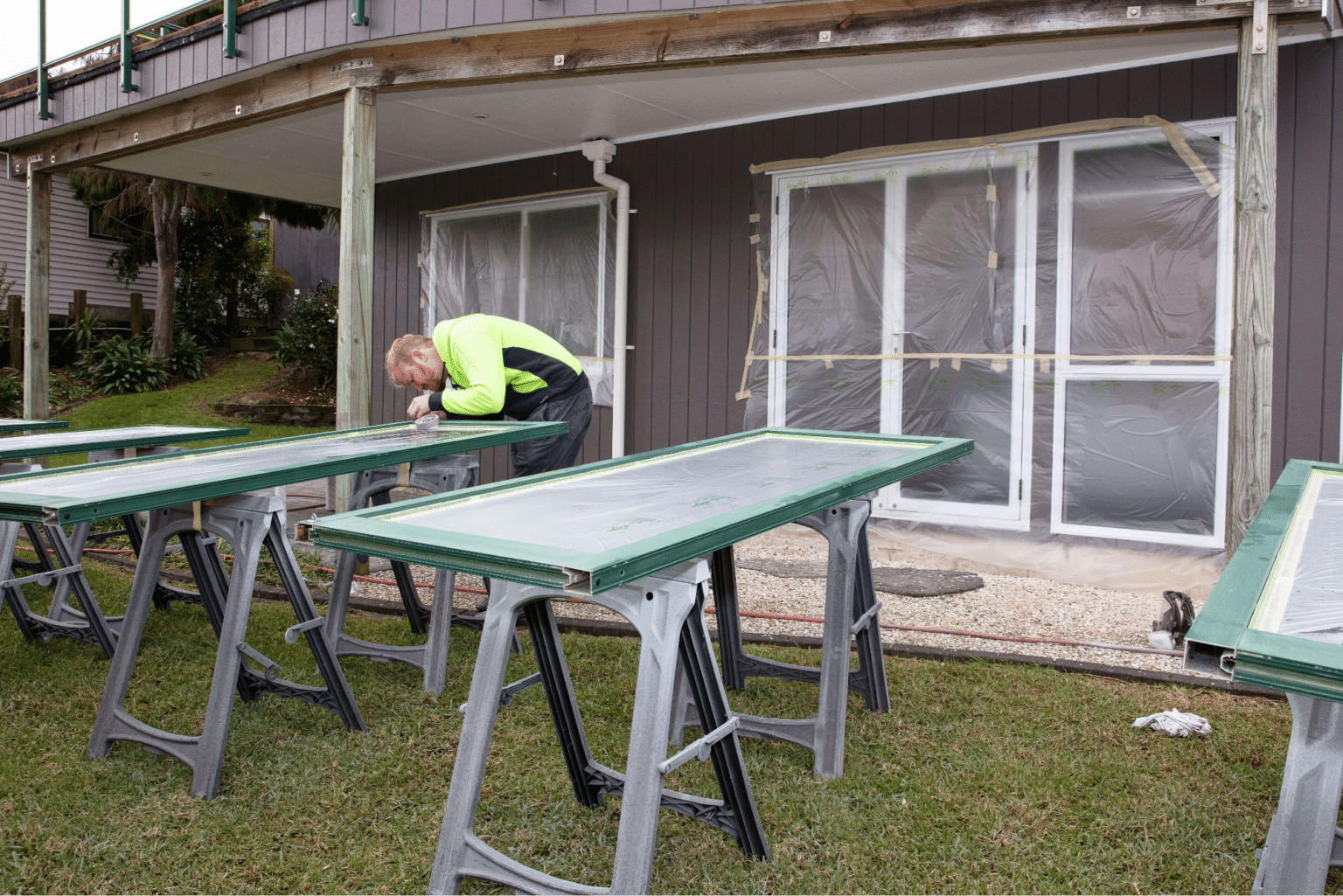 How To Paint Old Aluminium Windows The Systemex process Systemex
